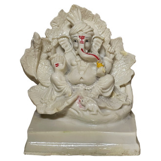 Statuette Ganesh en résine blanche 13 cm